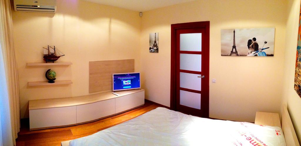 Apartment Mihailovskaya Kyiv Room photo